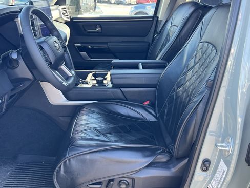 Used 2024 Toyota Tundra Limited image 13