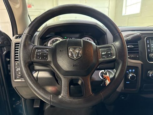 Used 2014 RAM 1500 Express image 11