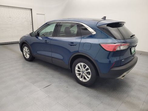 Used 2020 Ford Escape SE FWD image 3