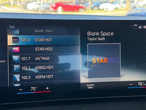 Used 2023 BMW i4 eDrive35 w/ Premium Package image 23