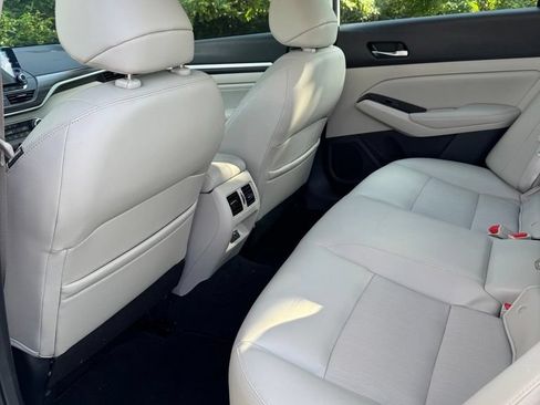 Used 2020 Nissan Altima 2.5 Platinum AWD/4WD image 9