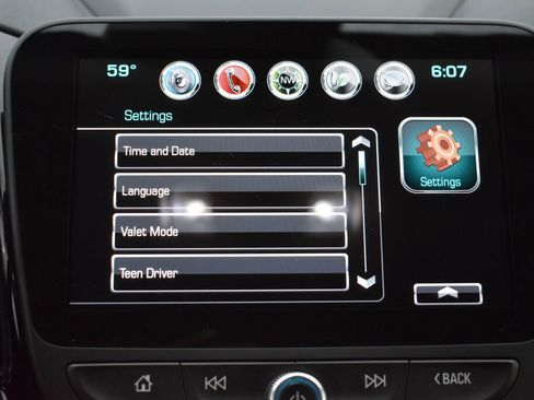 Used 2017 Chevrolet Volt Premier w/ Driver Confidence II Package image 21