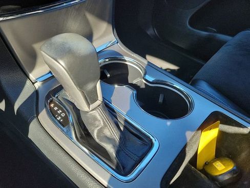 Used 2020 Jeep Grand Cherokee Altitude image 20