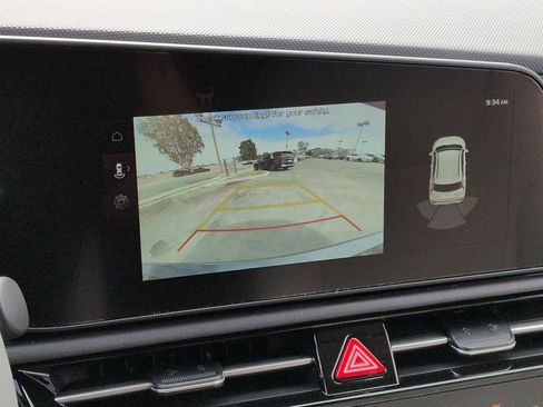 New 2026 Kia Niro EX FWD image 15