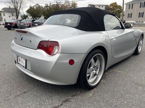 Used 2006 BMW Z4 3.0i image 8
