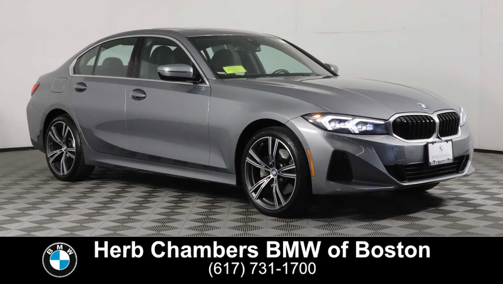 Used 2024 BMW 330i xDrive Sedan w/ Premium Package AWD/4WD image 1