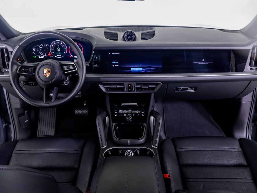 Certified 2026 Porsche Cayenne E-Hybrid Coupe AWD/4WD image 7