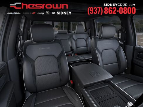 New 2026 RAM 1500 Laramie AWD/4WD image 16