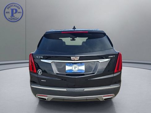 Used 2022 Cadillac XT5 Premium Luxury w/ Technology Package AWD/4WD image 6
