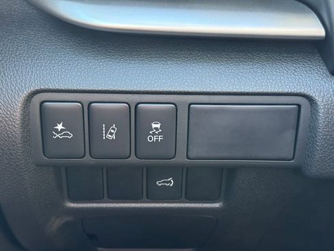 New 2026 Mitsubishi Eclipse Cross SE image 9