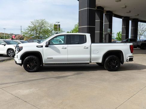 Certified 2025 GMC Sierra 1500 Elevation w/ Elevation Premium Package AWD/4WD image 4