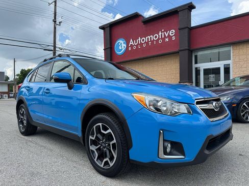 Used 2017 Subaru Crosstrek 2.0i Limited AWD/4WD image 1