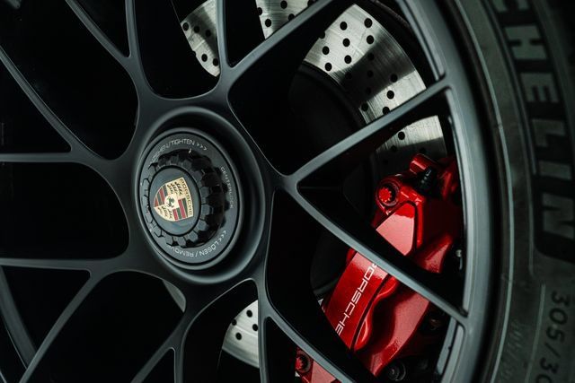 Used 2018 Porsche 911 Carrera 4 GTS AWD/4WD image 24