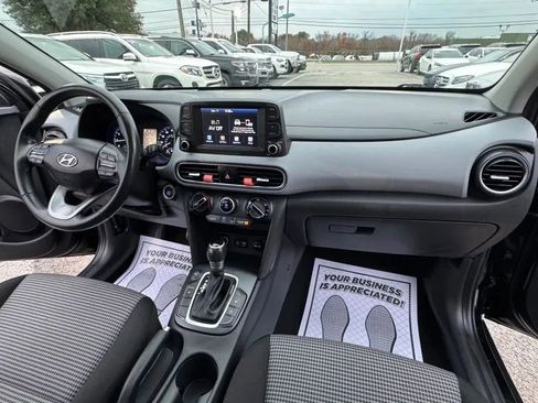 Used 2018 Hyundai Kona SEL w/ SEL Tech Package 02 image 46