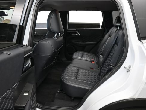 Used 2024 Mitsubishi Outlander SEL FWD image 29