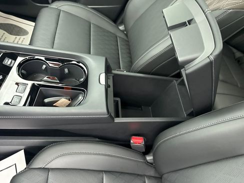 Used 2025 Nissan Murano Platinum w/ Cargo Package image 27