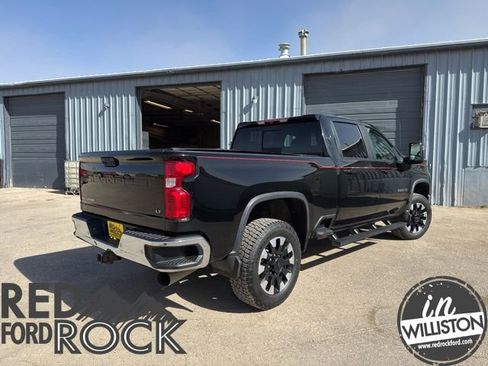 Used 2020 Chevrolet Silverado 3500 LT w/ All Star Edition AWD/4WD image 6