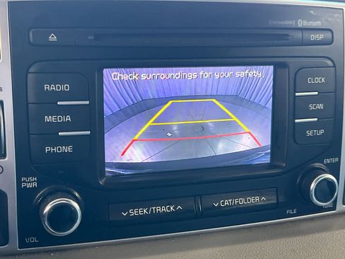 Used 2017 Kia Sportage LX FWD image 20