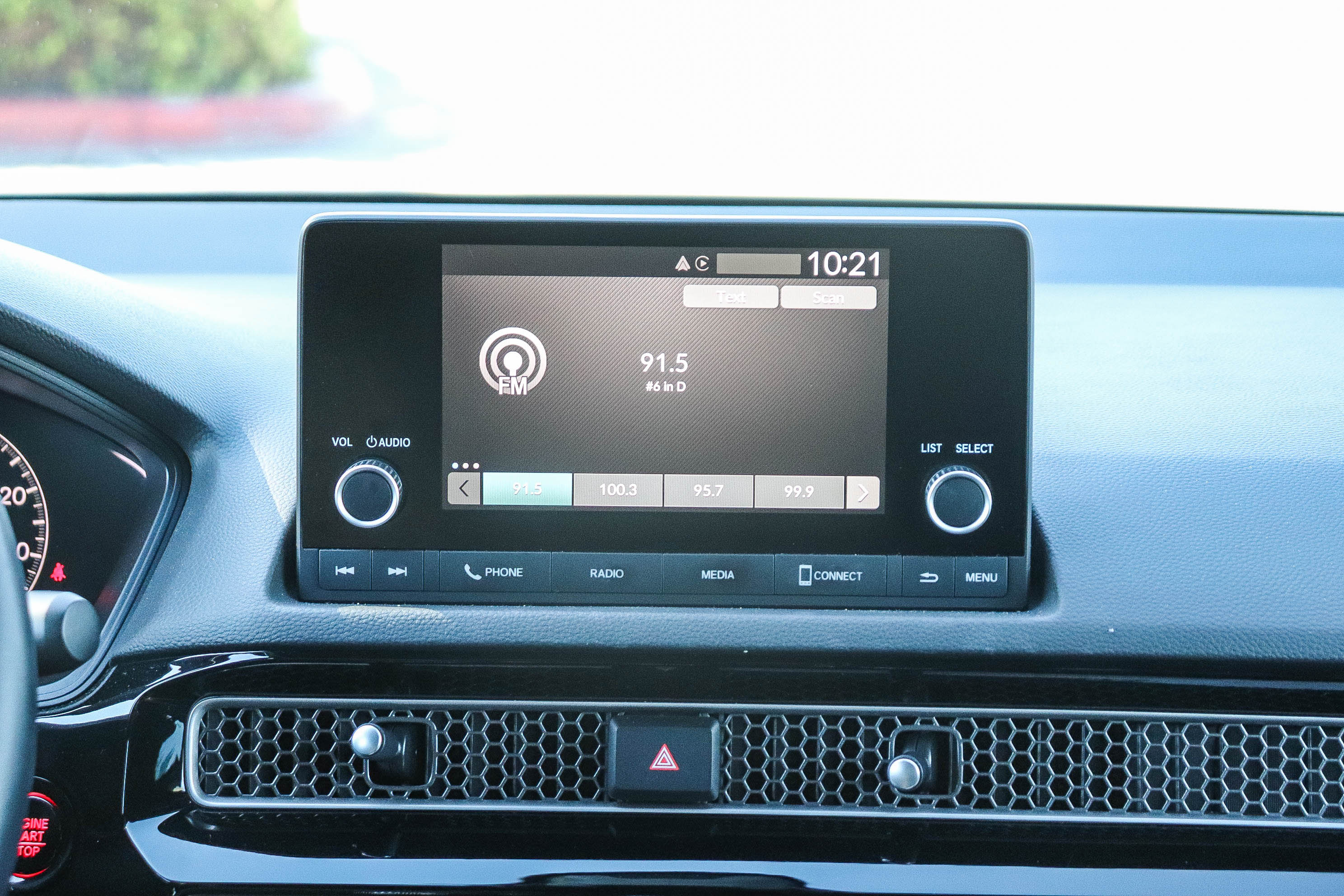Used 2025 Honda Civic Sport image 17