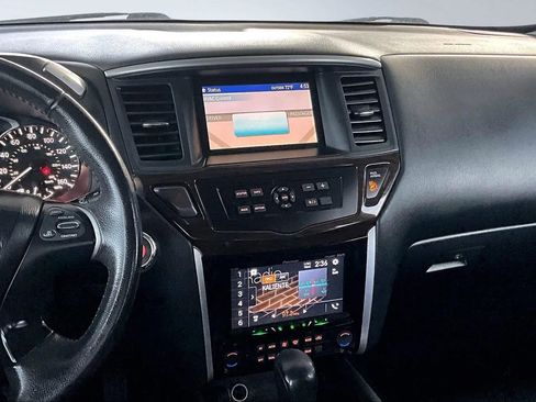 Used 2014 Nissan Pathfinder SL w/ SL Premium Package image 9