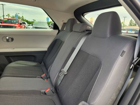 Used 2024 Hyundai Ioniq 5 SE RWD image 13