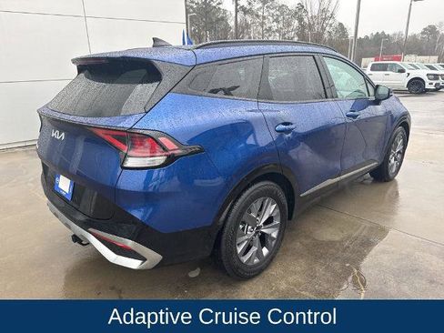 Used 2025 Kia Sportage SX image 8