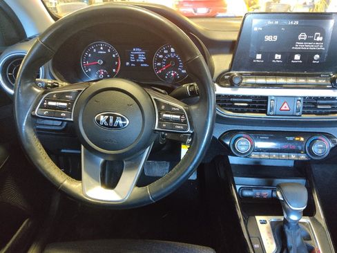 Used 2019 Kia Forte S w/ S Premium Package image 22