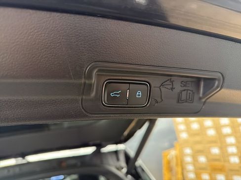 Used 2022 Ford Explorer ST w/ Equipment Group 401A image 38