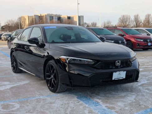 Certified 2025 Honda Civic Sport image 4