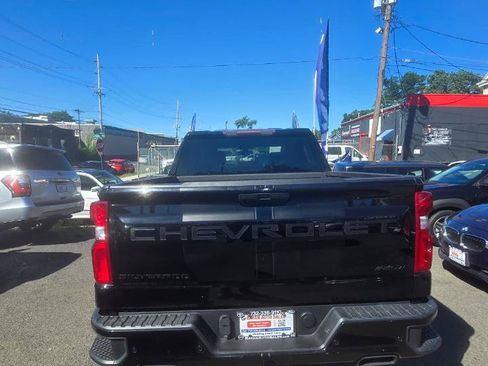 Used 2022 Chevrolet Silverado 1500 RST w/ Rally Edition AWD/4WD image 4
