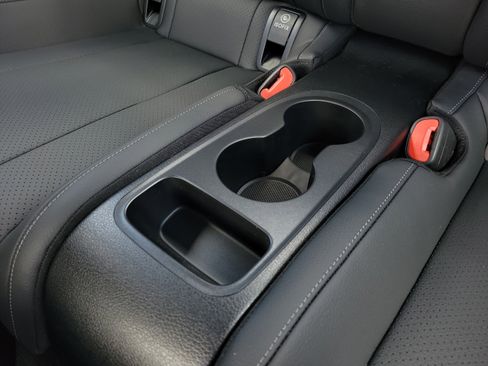 New 2026 Mercedes-Benz CLE 450 4MATIC Coupe image 10