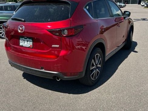 Used 2018 MAZDA CX-5 Touring w/ Preferred Equipment Package AWD/4WD image 3