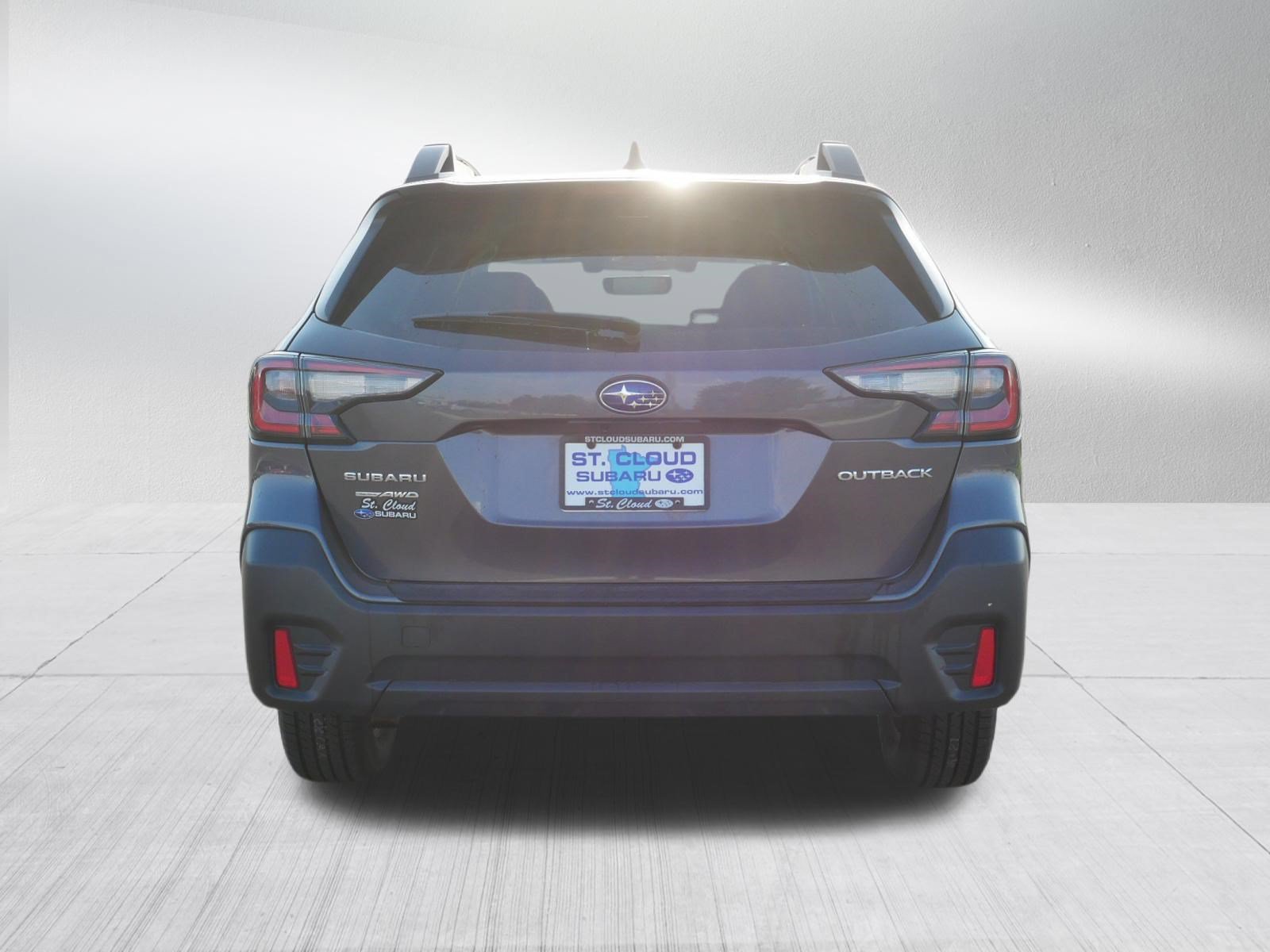 Used 2022 Subaru Outback Premium AWD/4WD image 6