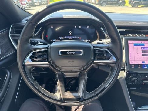 Certified 2025 Jeep Grand Cherokee L Overland w/ Advanced Protech Group III AWD/4WD image 22