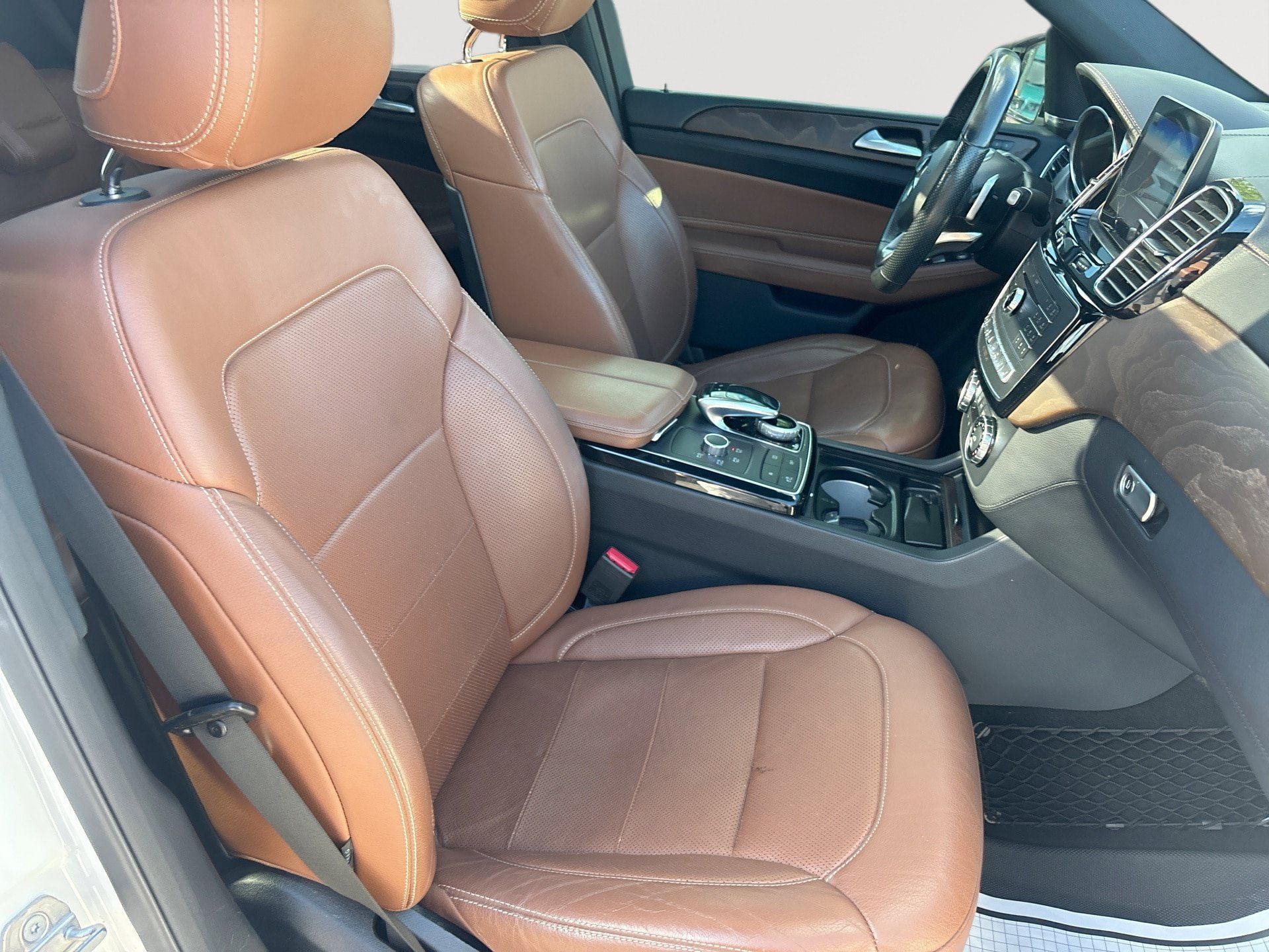 Used 2018 Mercedes-Benz GLE 43 AMG 4MATIC image 28