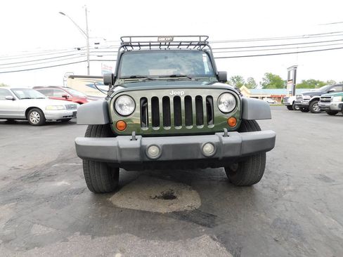 Used 2009 Jeep Wrangler Unlimited Rubicon w/ Trailer Tow Group AWD/4WD image 4