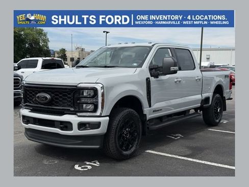 New 2026 Ford F250 XLT w/ XLT Premium Package AWD/4WD image 1