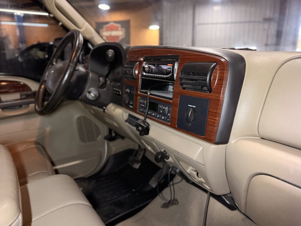 Used 2007 Ford F350 Lariat AWD/4WD image 24
