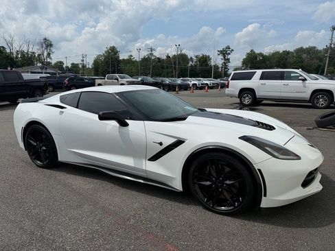 Used 2018 Chevrolet Corvette Stingray Coupe RWD image 20