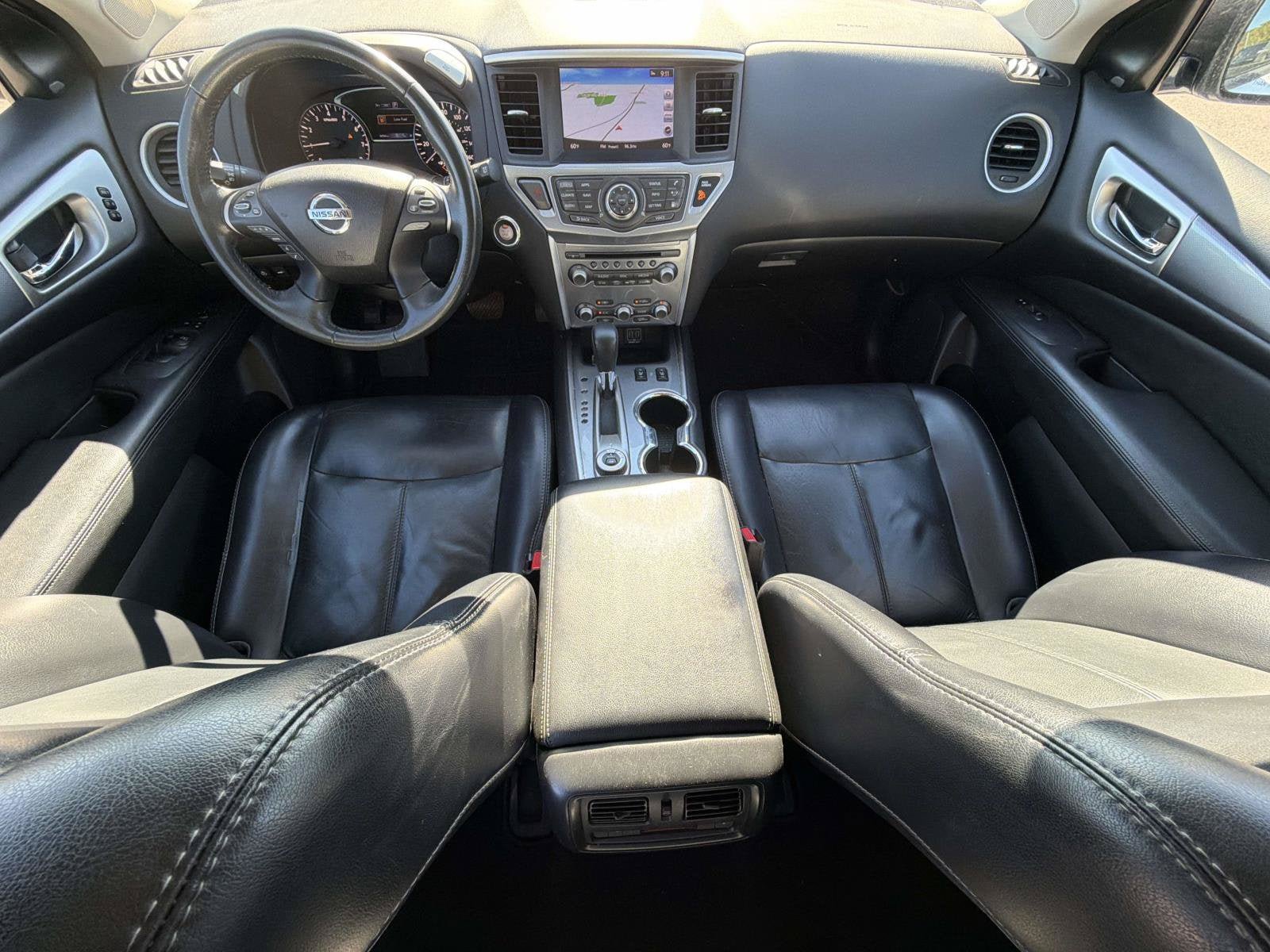 Used 2018 Nissan Pathfinder SL w/ SL Premium Package AWD/4WD image 19
