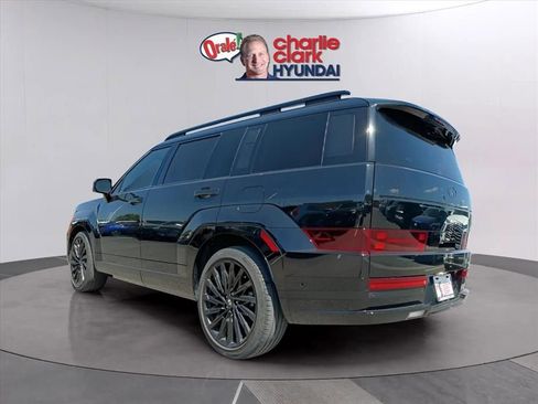 Used 2024 Hyundai Santa Fe Calligraphy FWD image 4