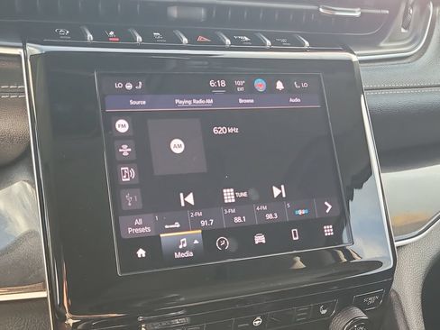 Certified 2022 Jeep Grand Cherokee L Laredo w/ Luxury Tech Group I RWD image 27