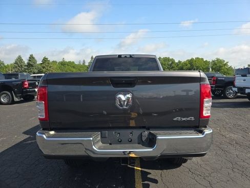 New 2024 RAM 3500 Tradesman w/ Chrome Appearance Group AWD/4WD image 6