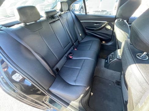 Used 2017 BMW 330i xDrive Sedan image 32