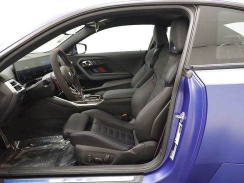 Used 2026 BMW M2 w/ Lighting Package image 5
