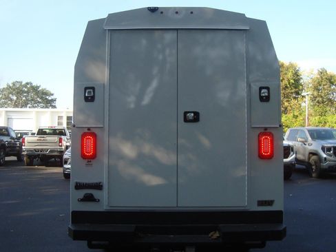 New 2025 GMC Savana 3500 w/ Power Convenience Package image 5