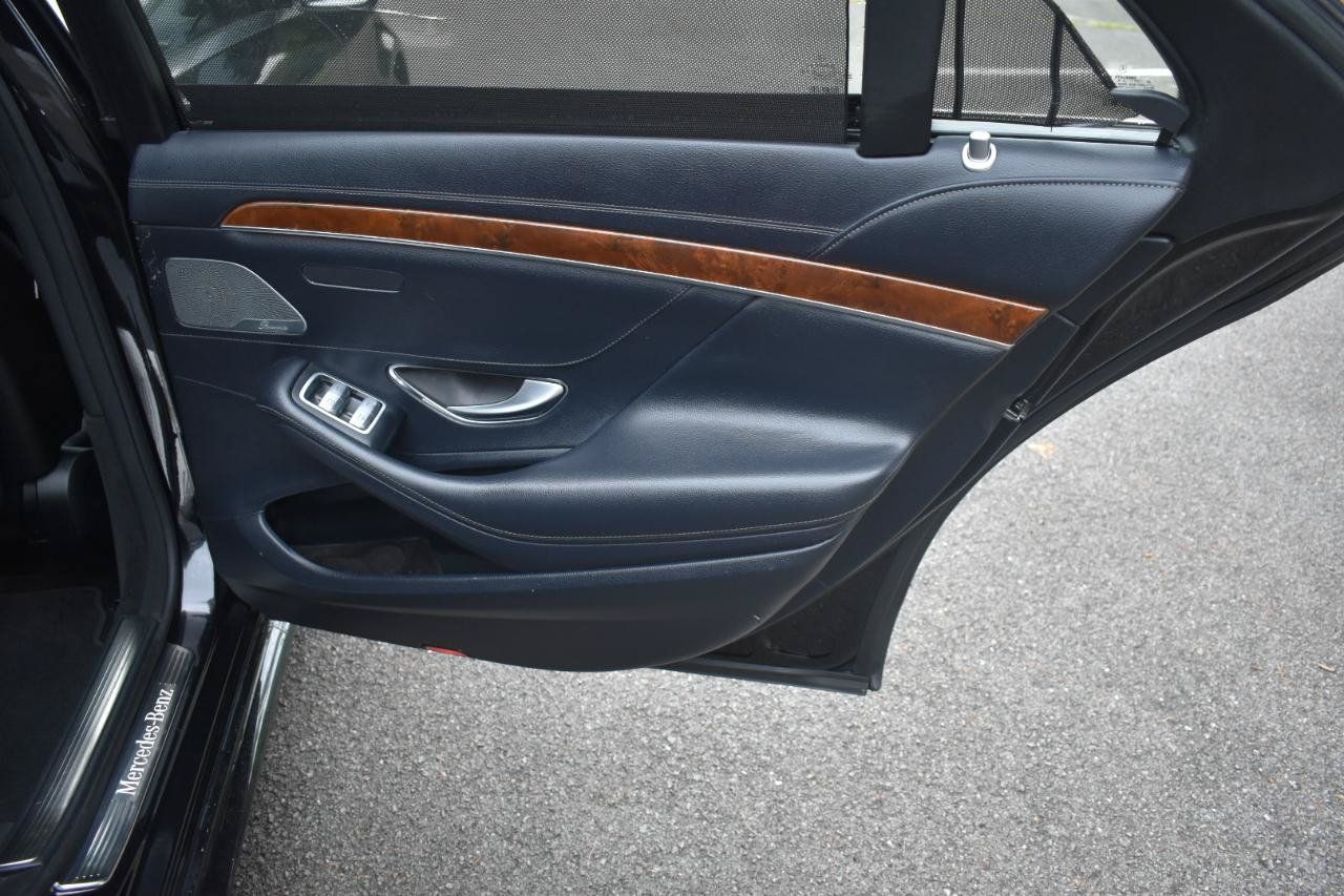 Used 2015 Mercedes-Benz S 550 Sedan image 29