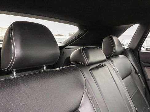 Used 2023 Volkswagen Atlas Cross Sport SE w/ Black Wheel Package image 33