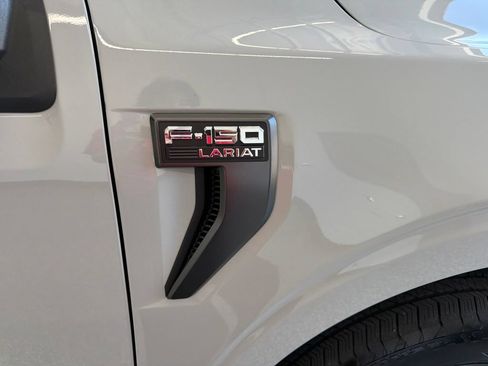 Used 2023 Ford F150 Lariat AWD/4WD image 40