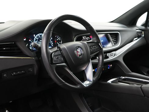 Used 2024 Buick Enclave Avenir w/ Avenir Technology Package image 21